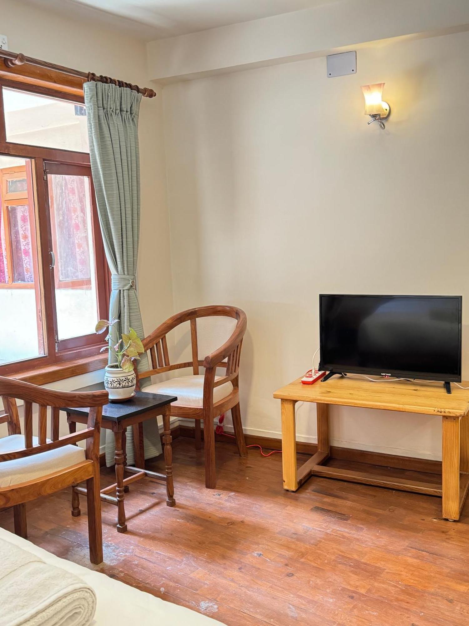 Karuna Hotel Patan Kathmandu Bagian luar foto