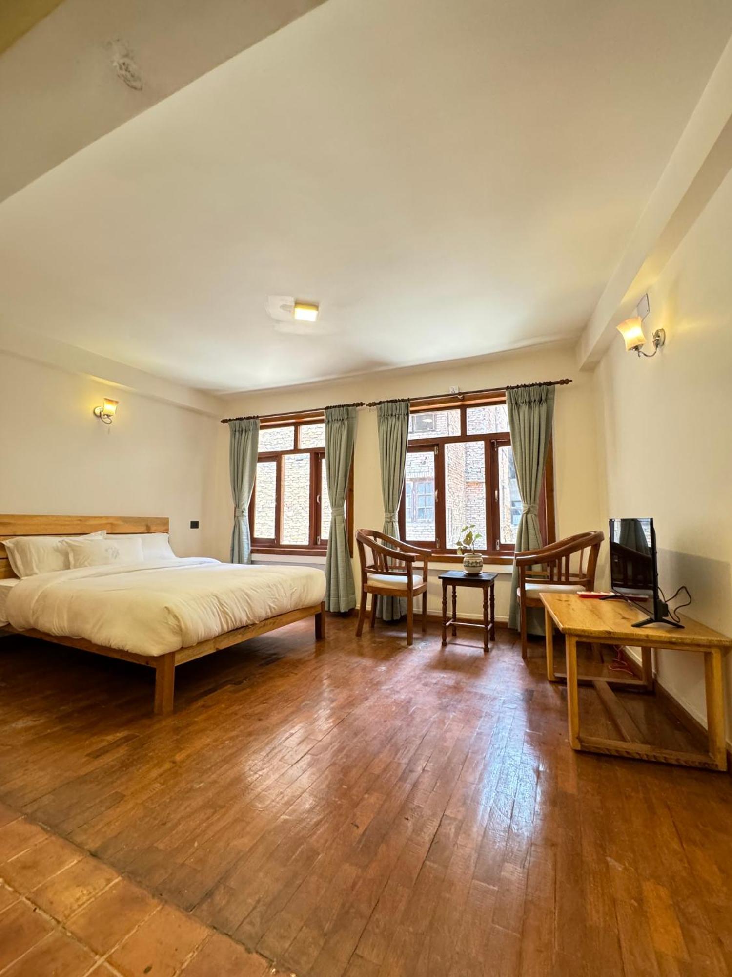 Karuna Hotel Patan Kathmandu Bagian luar foto
