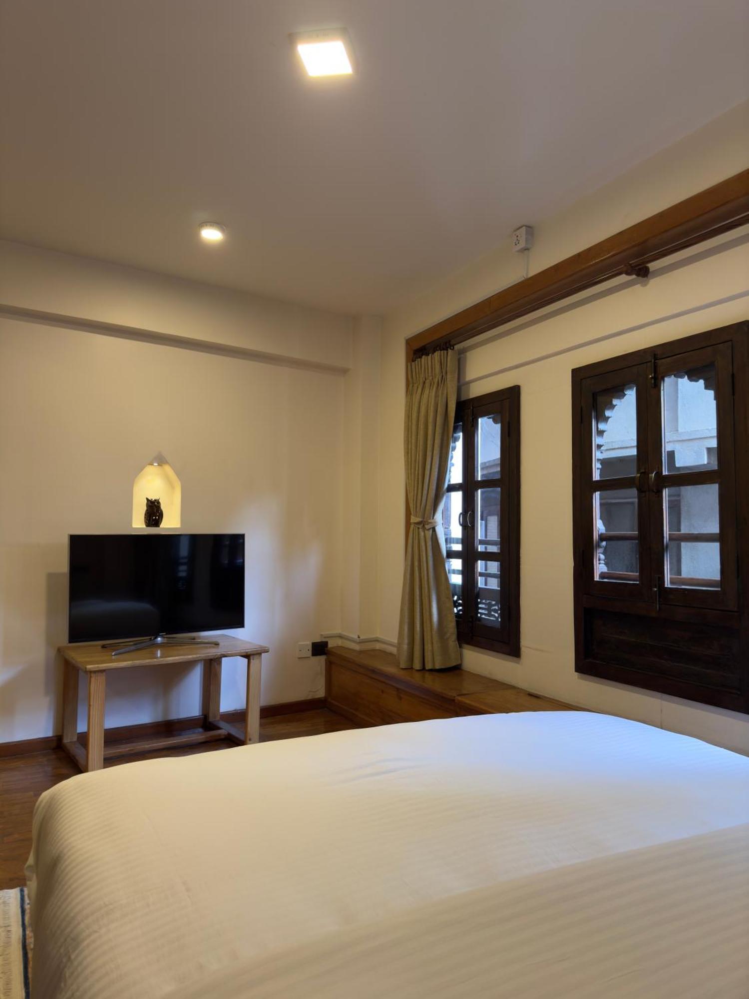 Karuna Hotel Patan Kathmandu Bagian luar foto