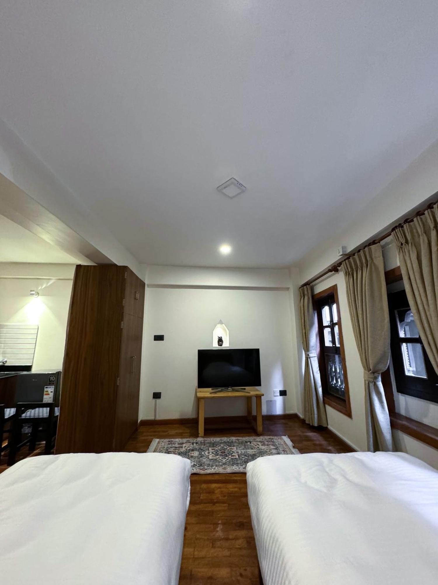 Karuna Hotel Patan Kathmandu Bagian luar foto