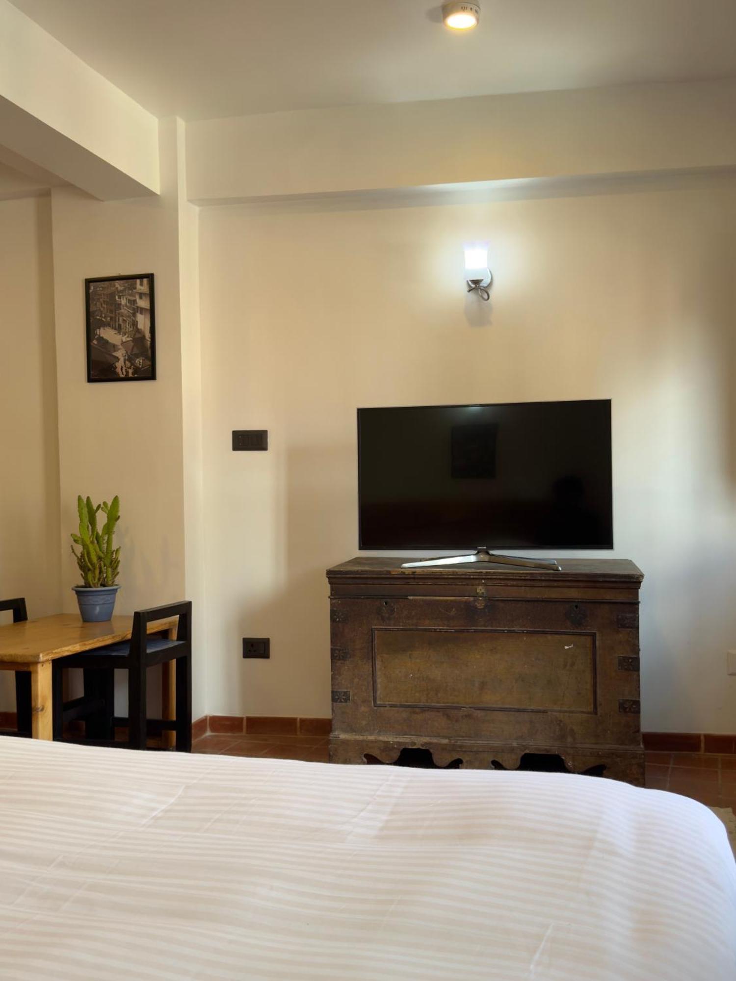 Karuna Hotel Patan Kathmandu Bagian luar foto
